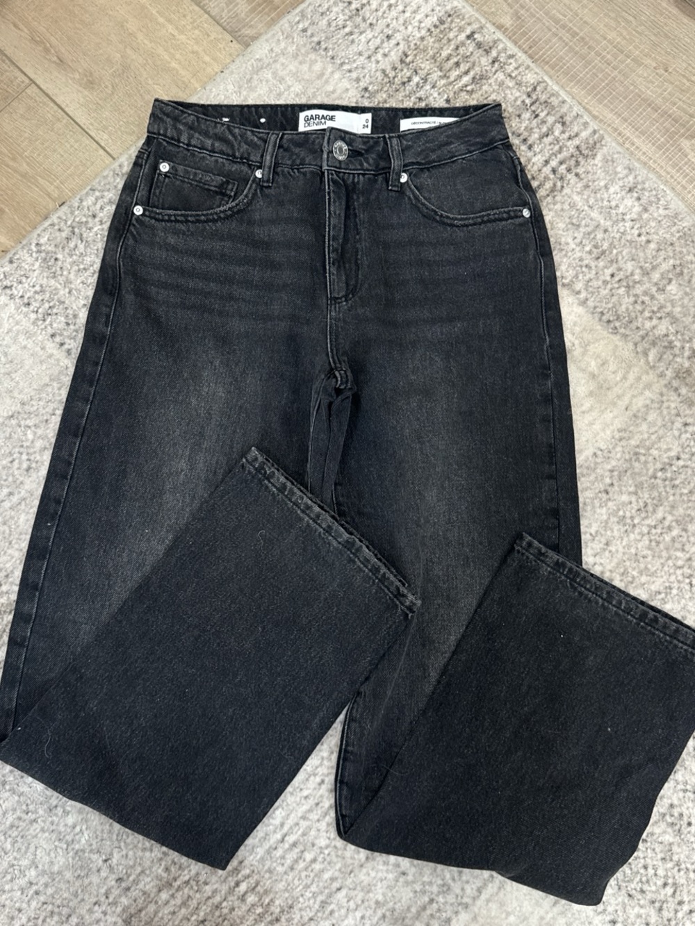Garage Women’s High-Rise Straight Jeans — Black